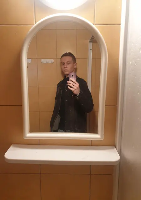 Andreika из Гдыни, мне 23, познакомлюсь на одну ночь