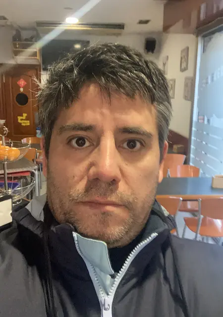 Luis De Laura из Барселоны, мне 46, познакомлюсь для приятного времяпровождения