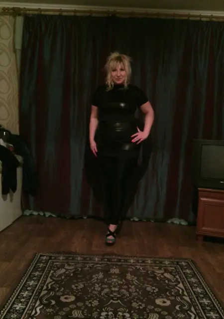 Оксана з Харкова, шукаю на сайті приємне проведення часу