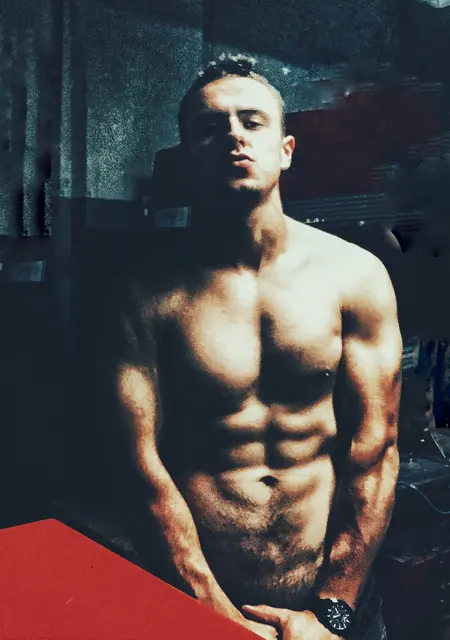 Nikolai з Одеси, мені 29 років, познайомлюсь на одну ніч