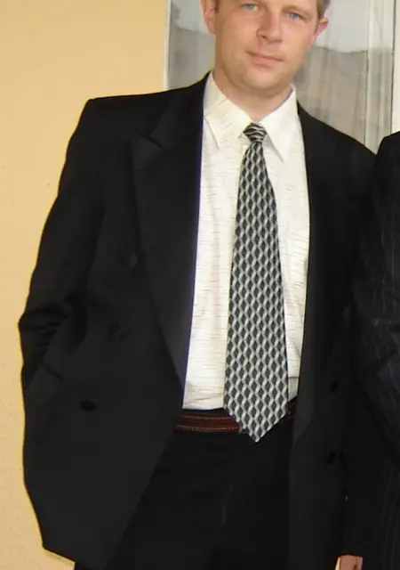 Я Олег, 52, из Гомеля, ищу знакомства на одну ночь