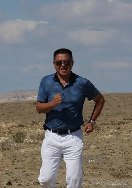 Xiangyang из Жодино, ищу на сайте вирта