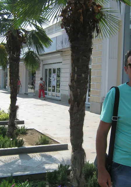 Я Саша, 45 років, знайомлюсь для дружби у Ужгороде