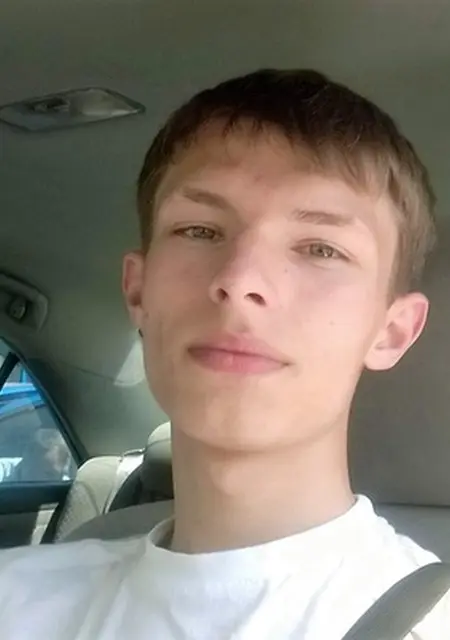 Я Влад, 28, знакомлюсь без обязательств в Обухове