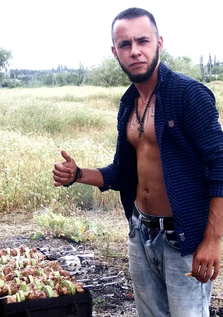 Владимир из Донецка, мне 25, познакомлюсь на одну ночь