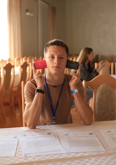 Я Макс, 20 років з Рожища, шукаю знайомства без зобов'язань