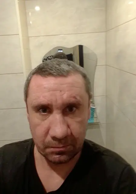 Иван з Запоріжжя, шукаю на сайті знайомства без зобов'язань