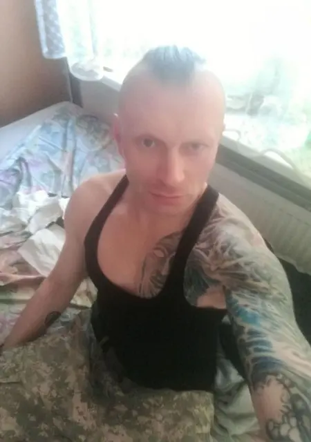 Я Robert Nowak, 40, из Варшавы, ищу знакомство