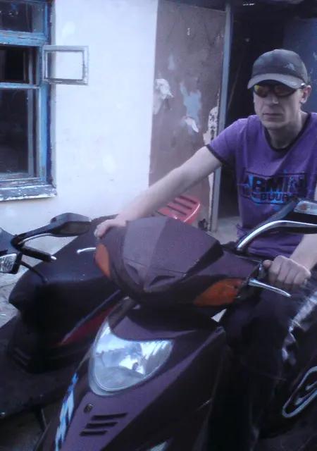 Я Юра Сокол, 38 років, знайомлюсь для постійних стосунків у Білій Церкві