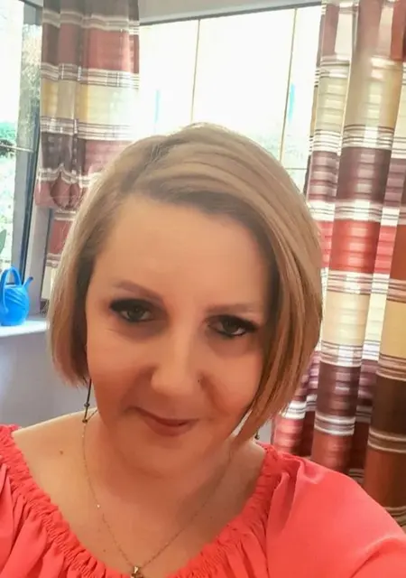 Я Natalia, 34, из Варшавы, ищу знакомство для общения