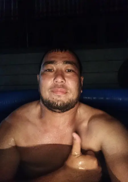 Arabboy из Ташкента, мне 33, познакомлюсь для общения