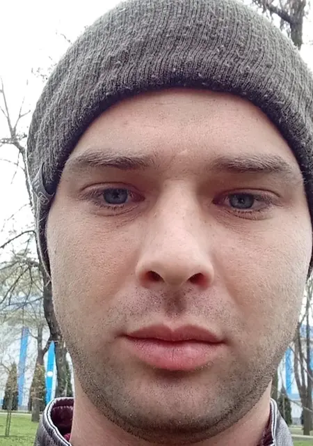 Александр из Запорожья, мне 33, познакомлюсь без обязательств