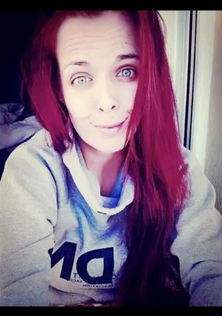 Я Jane, 34, из Праги, ищу знакомство