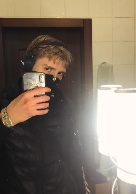 Ростислав из Запорожья, ищу на сайте знакомства без обязательств