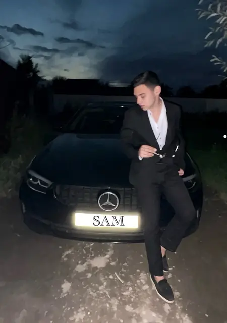 Юрий из Киева, ищу на сайте знакомства на одну ночь