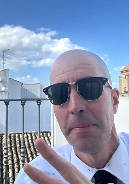 Carlos из Леона, мне 45, познакомлюсь на одну ночь