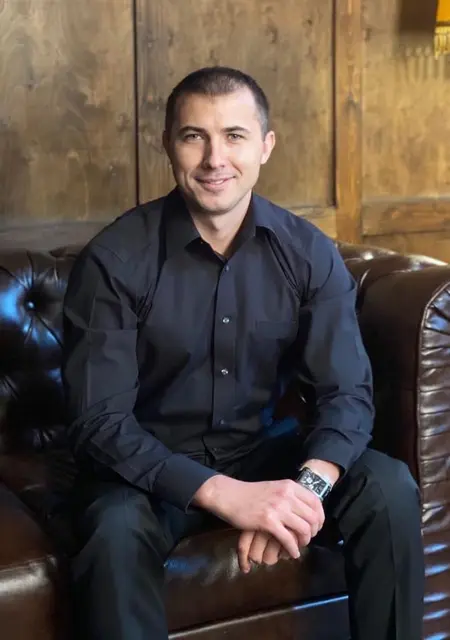 Я Сергей, 41, из Чернигова, ищу знакомства без обязательств