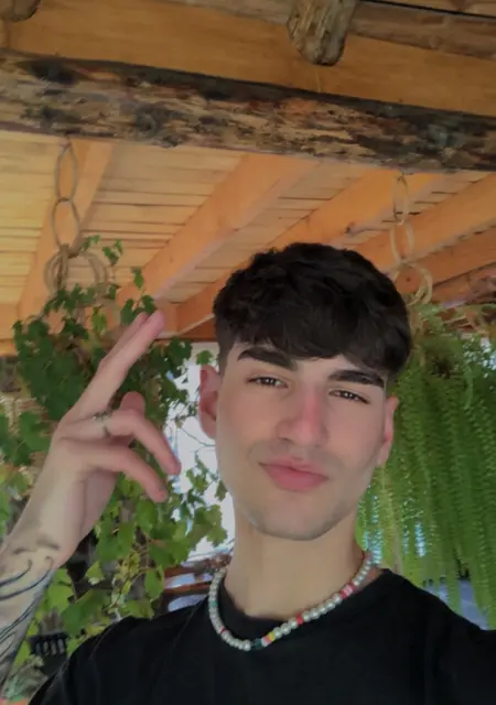 Я Vicen, 21, из Сан Карлос де Барилоче, ищу знакомство для общения