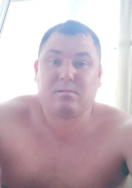 Я Олег, 37, знакомлюсь на одну ночь в Одессе