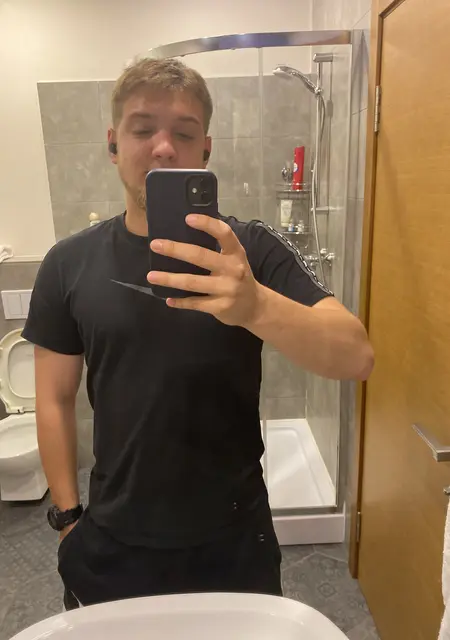 Я Макс, 30 років з Житомира, шукаю знайомство для дружби