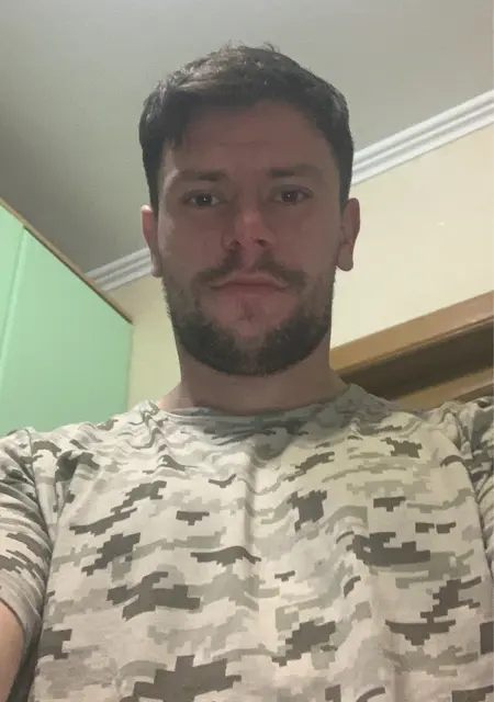 Андріан из Дрогобича, мне 26, познакомлюсь на одну ночь