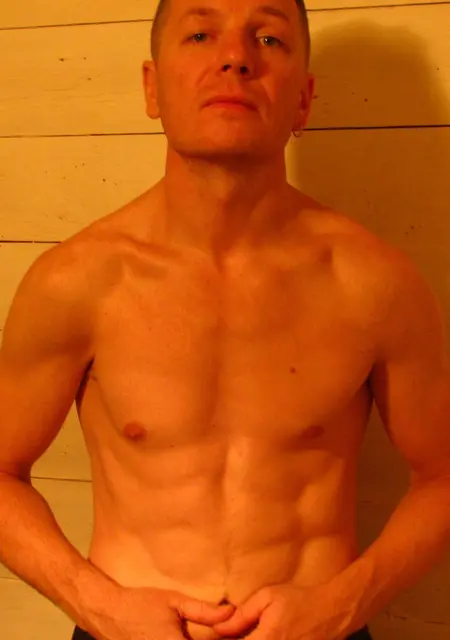 Иннокентий з Миколаєва, мені 46 років, познайомлюсь для приємного проведення часу