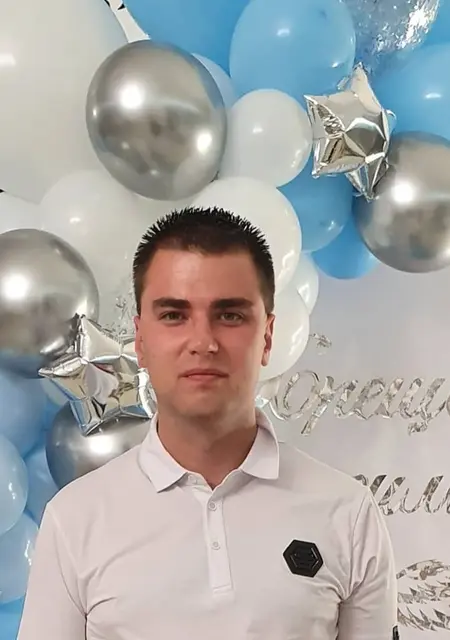 Дмитрий из Каменца-Подольского, мне 36, познакомлюсь для дружбы