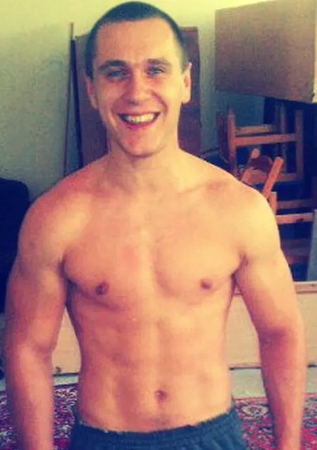 Максим из Кобрина, мне 33, познакомлюсь для общения