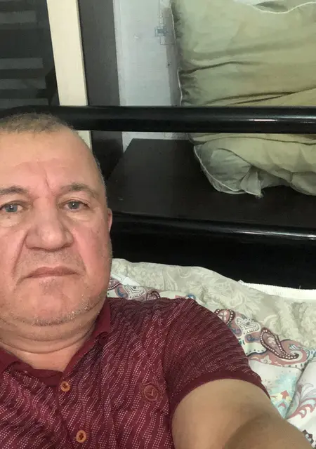 Я Зиёвидин, 57, из Франкфурта-на-майне, ищу знакомства без обязательств