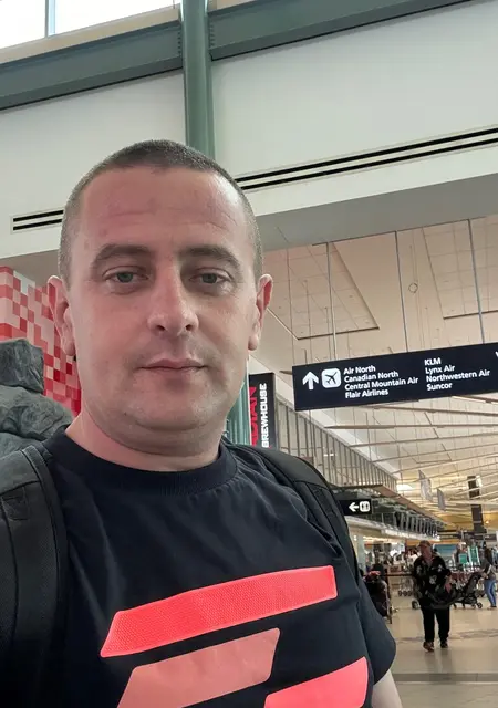 Я Dorcsel, 36, знакомлюсь для вирта в Корюківка