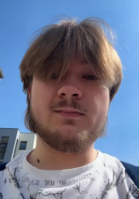 Я Bartosz, 20, знакомлюсь на одну ночь в Лукув