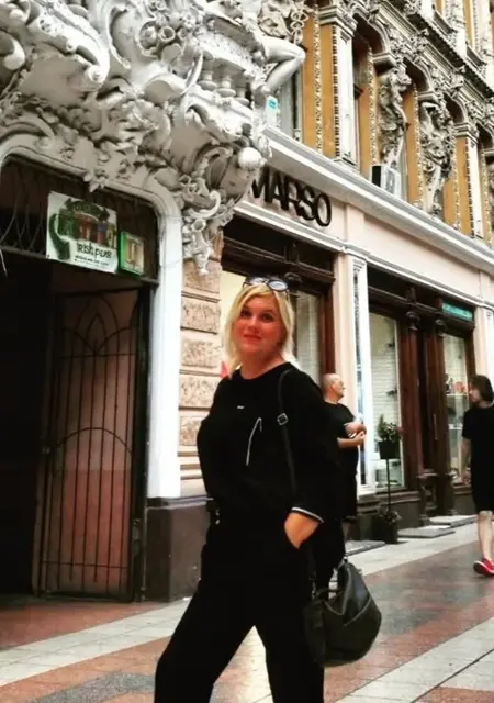 Я Ната, 25, знакомлюсь для открытые отношения в Запорожье