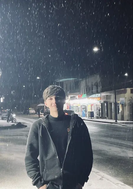 Анар из Баку, ищу на сайте знакомства на одну ночь