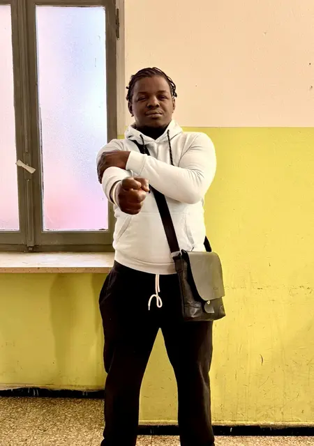 Djibril из Рима, ищу на сайте знакомства на одну ночь