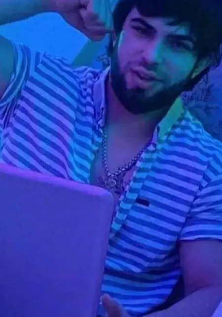 Ali из Худжанда, ищу на сайте знакомства без обязательств
