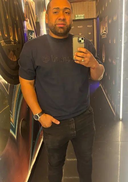 Я Antoni, 30, знакомлюсь на одну ночь в Мадриде