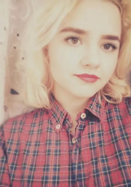 Маша из Донецка, мне 25, познакомлюсь на одну ночь