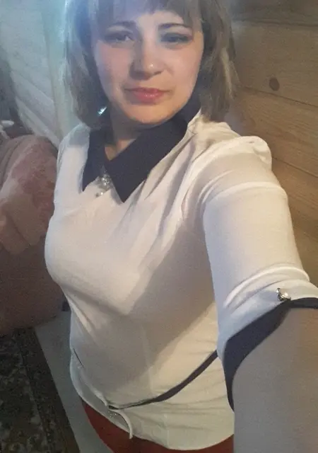 Алеся из Солигорска, мне 37, познакомлюсь без обязательств