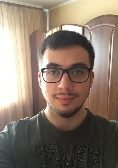 Я Максим, 33, из Донецка, ищу знакомство для приятного времяпровождения