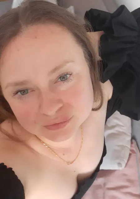 Анна из Варшавы, мне 44, познакомлюсь для постоянных отношений