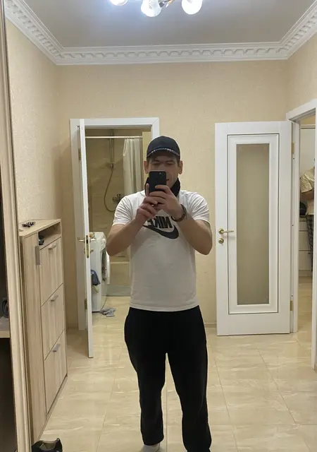 Nikita из Малаги, мне 26, познакомлюсь для дружбы