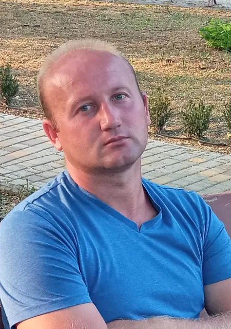 Я Alex--, 25, знакомлюсь для общения в Гданьске