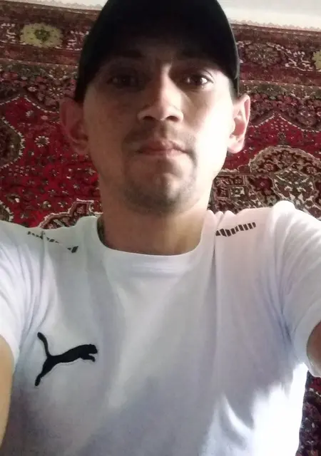 Никита Кашников из Ташкента, мне 35, познакомлюсь на одну ночь