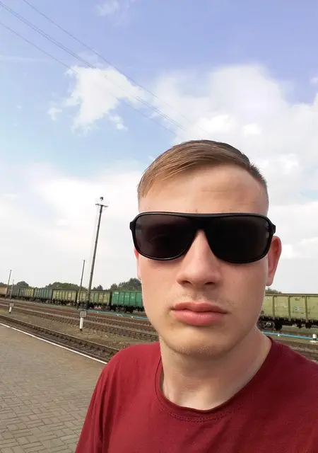 Я Олег, 33, знакомлюсь для общения в Слониме