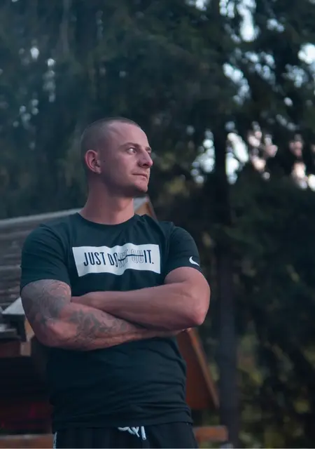 Я Павло, 28, знакомлюсь без обязательств в Ивано-Франковске