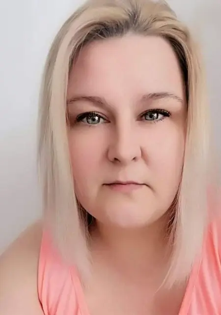 Я Agnieszka Sienkiew, 35, из Варшавы, ищу знакомство