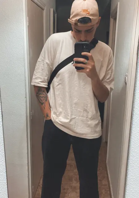 Я Israel, 27, из Севильи, ищу знакомство для общения