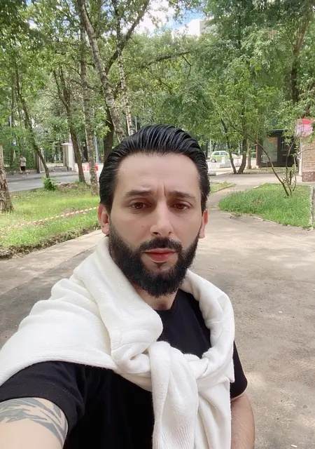 Kenan из Франкфурта-на-майне, ищу на сайте постоянные отношения