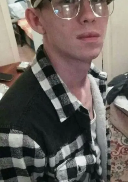 Я George, 26, из Бухареста, ищу знакомство