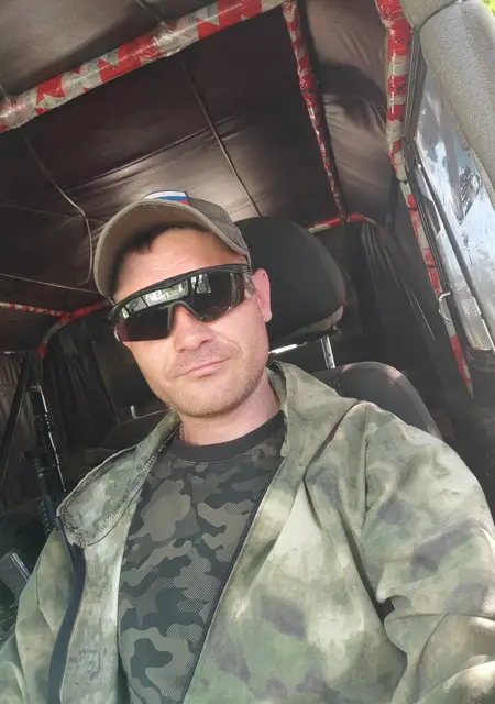 Я Виталик, 37 років з Харцизьк, шукаю знайомства без зобов'язань